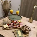 Hebergement-spa-roeux Villa *