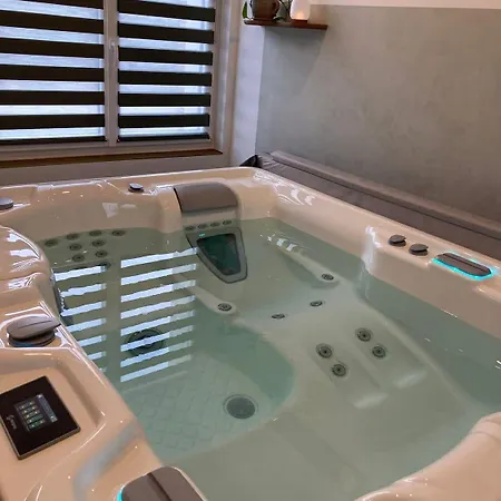Hébergement-spa-roeux Villa