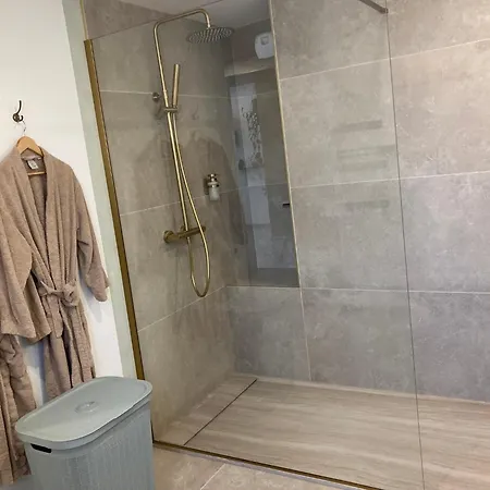 Hébergement-spa-roeux Villa *